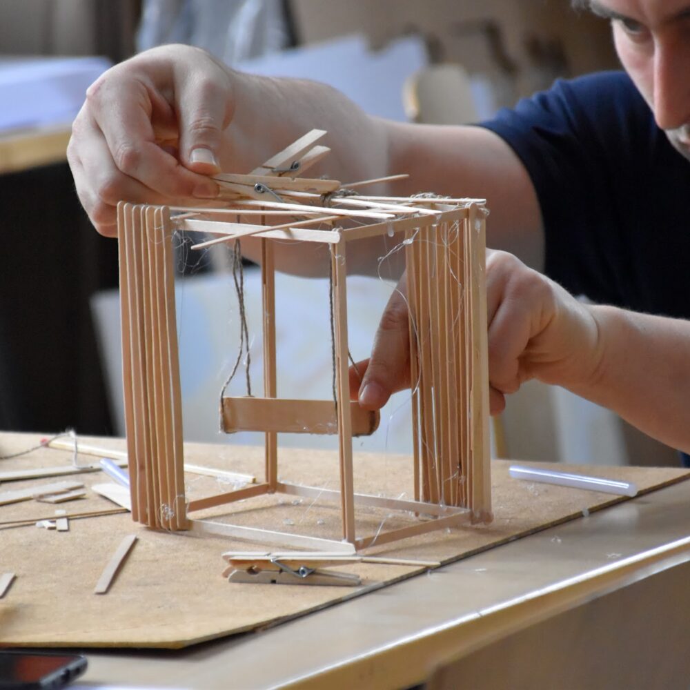 The School of Architecture is coming to Narva! Create your own space, build models, mock-ups and your own huts.