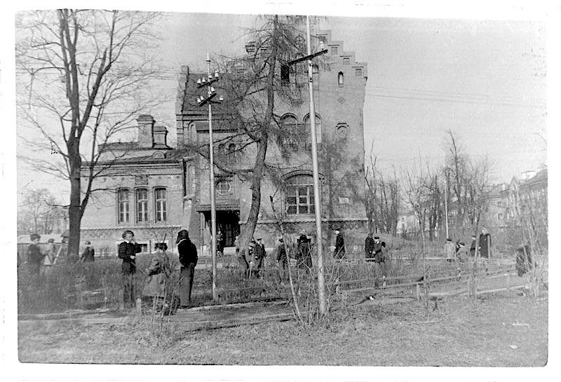 Photo exhibition on the history of the building “Carr – Amalie – NART”