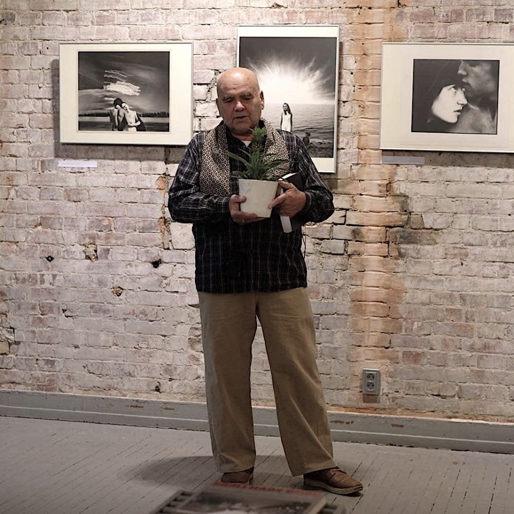 Valery Boltushin’s curatorial tour of the photo exhibition “HUMANUS”