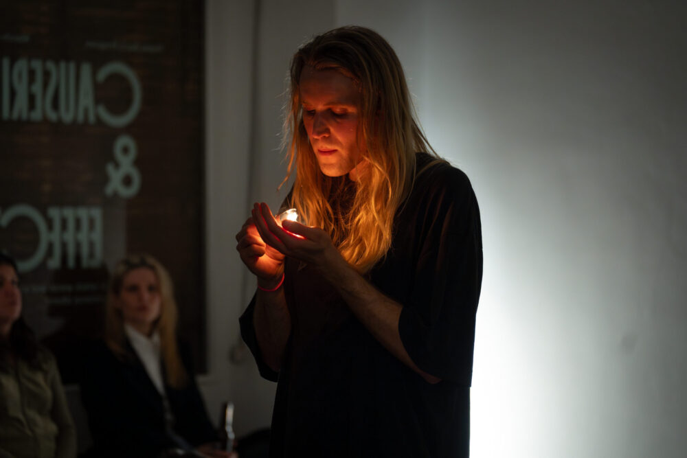 Vaim Sarv | “Kunstnikud on kohal”