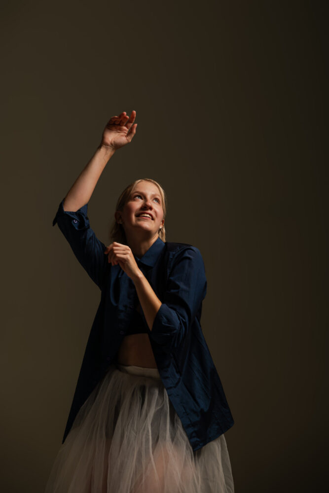 Katrin Tani | “Artists Are Present” (estonia)